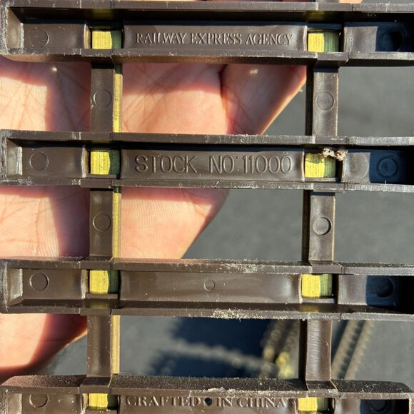 REA Railway Express Agency Train Tracks Curved (12) & Straight (12) 11000 11100 - Picture 11 of 12